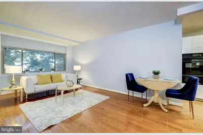 2401 H Street NW #307, Washington, DC 20037 - Photo 5