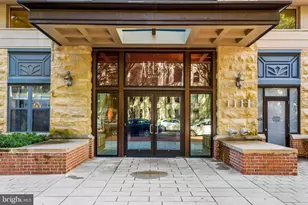 1111 25th St NW, Washington, DC 20037 - Photo 1