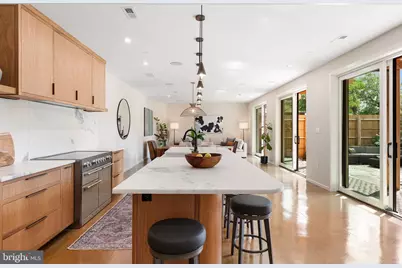 21 Overbeck Alley NE, Washington, DC 20002 - Photo 7