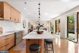 21 Overbeck Aly NE, Washington, DC 20002 - Photo 7