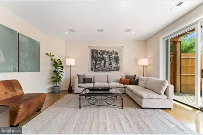 21 Overbeck Alley NE, Washington, DC 20002 - Photo 11