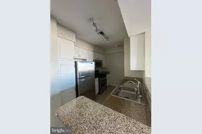 555 Massachusetts Avenue NW #917, Washington, DC 20001 - Photo 7