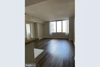 555 Massachusetts Avenue NW #917, Washington, DC 20001 - Photo 3
