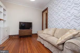 2220 20th St NW, Washington, DC 20009 - Photo 23