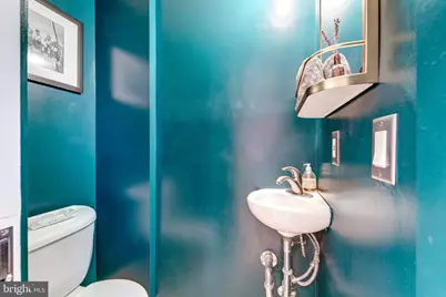 602 14th Place NE, Washington, DC 20002 - Photo 9