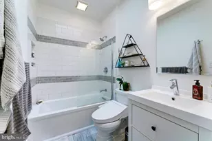 602 14th Pl NE, Washington, DC 20002 - Photo 17