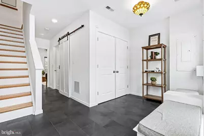 353 L Street SE, Washington, DC 20003 - Photo 3