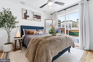 353 L St SE, Washington, DC 20003 - Photo 23