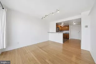 2829 Connecticut Ave NW, Washington, DC 20008 - Photo 9