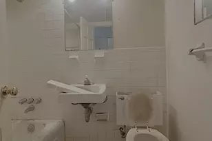 626 G St SW, Washington, DC 20024 - Photo 35