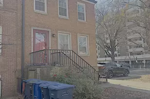 626 G St SW, Washington, DC 20024 - Photo 3