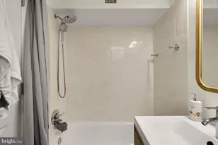 3821 Newark St NW, Washington, DC 20016 - Photo 29