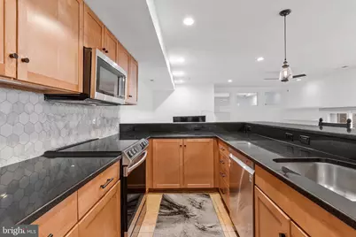 1240 4th Street NW #T, Washington, DC 20001 - Photo 11