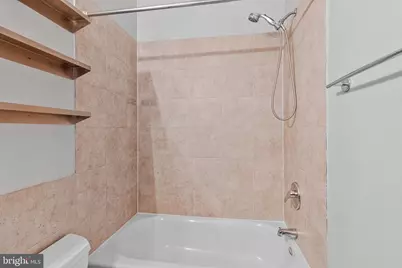 1240 4th Street NW #T, Washington, DC 20001 - Photo 19