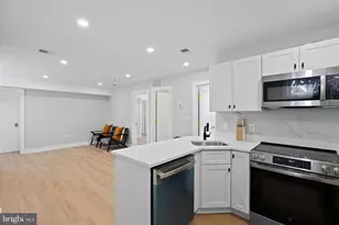 1301 Somerset Pl NW, Washington, DC 20011 - Photo 3