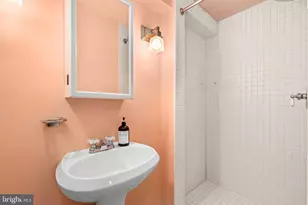 1820 Kenyon St NW, Washington, DC 20010 - Photo 31