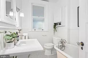 1820 Kenyon St NW, Washington, DC 20010 - Photo 25