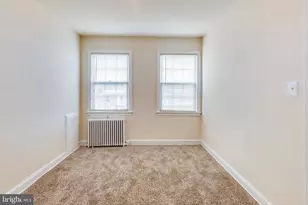 219 Oakwood St SE Street SE, Washington, DC 20032 - Photo 9