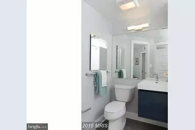 165 D Street SE #1, Washington, DC 20003 - Photo 11