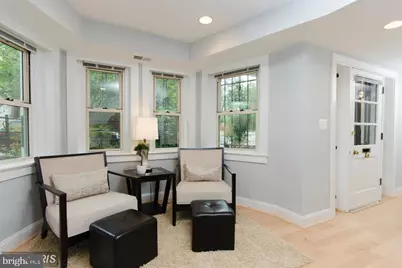 165 D Street SE #1, Washington, DC 20003 - Photo 5