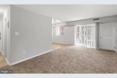 5340 C Street SE #101, Washington, DC 20019 - Photo 3