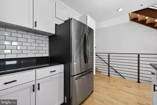 1328 Maryland Ave NE, Washington, DC 20002 - Photo 9