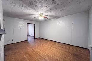 537 25th Pl NE, Washington, DC 20002 - Photo 9