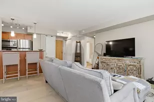 1245 13th St NW, Washington, DC 20005 - Photo 3