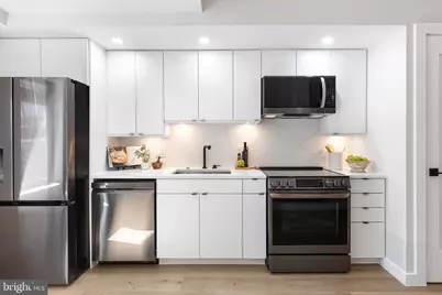 1208 M Street NW #12, Washington, DC 20005 - Photo 9