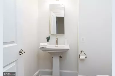 2715 N Street NW, Washington, DC 20007 - Photo 41