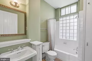 1635 35th St NW, Washington, DC 20007 - Photo 13