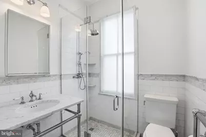 1635 35th Street NW, Washington, DC 20007 - Photo 23