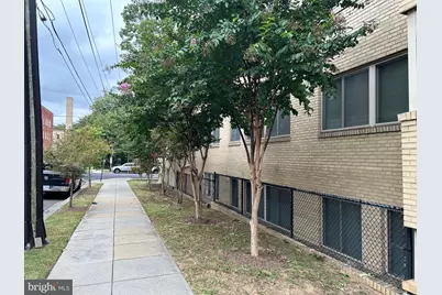 6425 14th Street NW #B2, Washington, DC 20012 - Photo 33