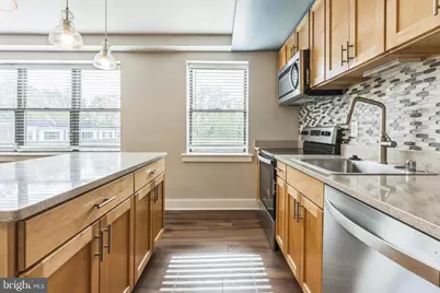 212 Oakwood Street SE #218, Washington, DC 20032 - Photo 9