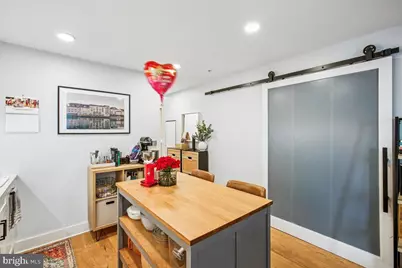 1211 Van Street SE #902, Washington, DC 20003 - Photo 9