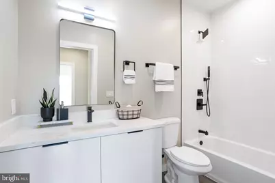 1358 Florida Avenue NE #401, Washington, DC 20002 - Photo 7