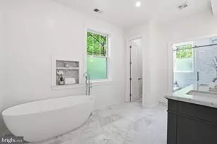 4720 Ellicott St NW, Washington, DC 20016 - Photo 23