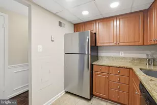 1755 Q St NW, Washington, DC 20009 - Photo 11