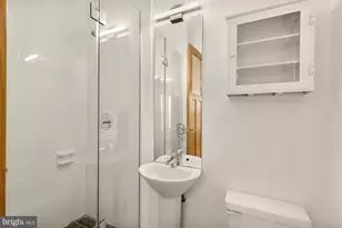 1314 Kenyon St NW, Washington, DC 20010 - Photo 35