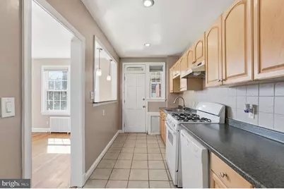 246 Gallatin Street NW, Washington, DC 20011 - Photo 9