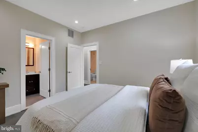 16 17th Street NE #312, Washington, DC 20002 - Photo 17