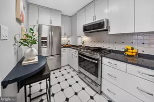 3001 Veazey Terrace NW, Washington, DC 20008 - Photo 11