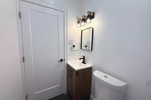 1113 Holbrook Terrace NE, Washington, DC 20002 - Photo 15