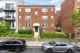 2415 Ontario Rd NW, Washington, DC 20009 - Photo 11