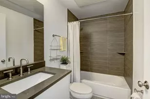 1478 Harvard St NW, Washington, DC 20009 - Photo 17