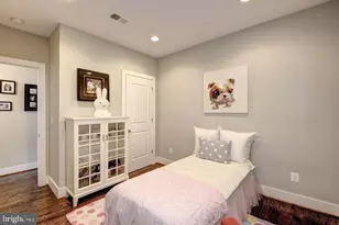 1478 Harvard St NW, Washington, DC 20009 - Photo 15
