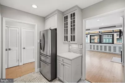 1140 23rd Street NW #1005, Washington, DC 20037 - Photo 5