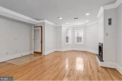 629 4th Street NE #1, Washington, DC 20002 - Photo 7