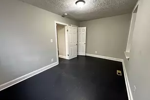 4632 Hillside Rd SE, Washington, DC 20019 - Photo 13