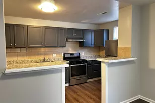 4632 Hillside Rd SE, Washington, DC 20019 - Photo 3